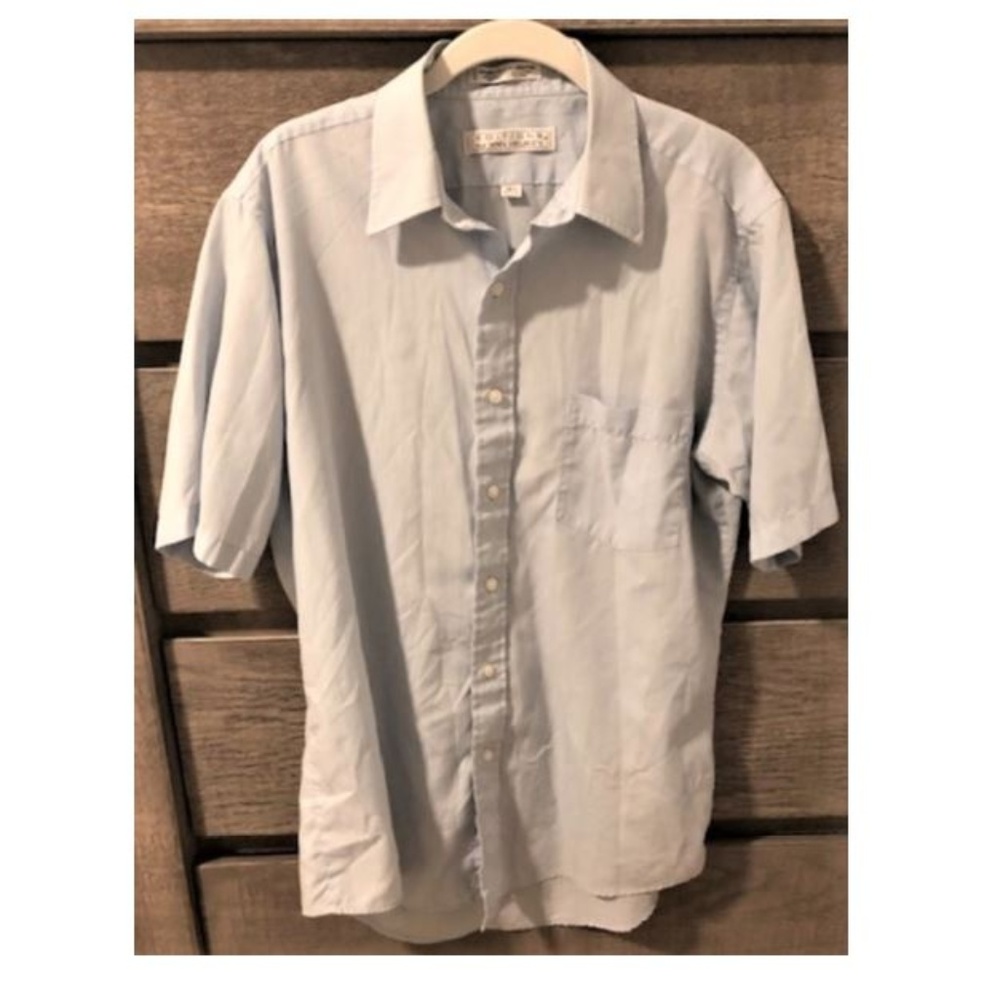 VAN HEUSEN EDITIONS Button- Up!